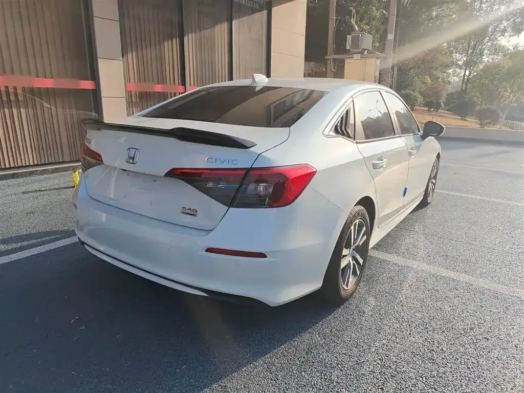 Honda Civic — фото 2