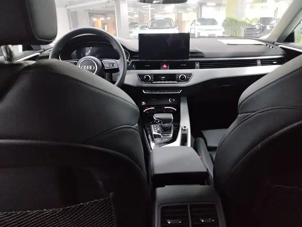 Audi A5 (Import) 2025 из CN, фото 2