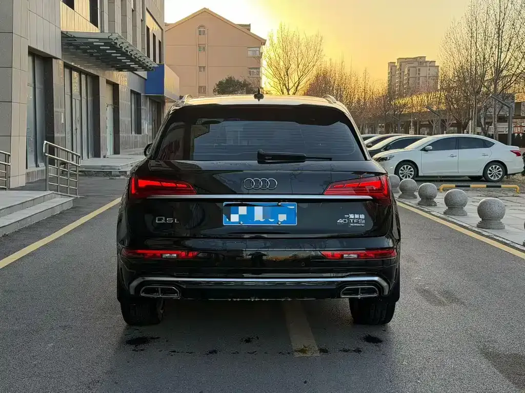 Audi Q5L 2022 из CN, фото 8