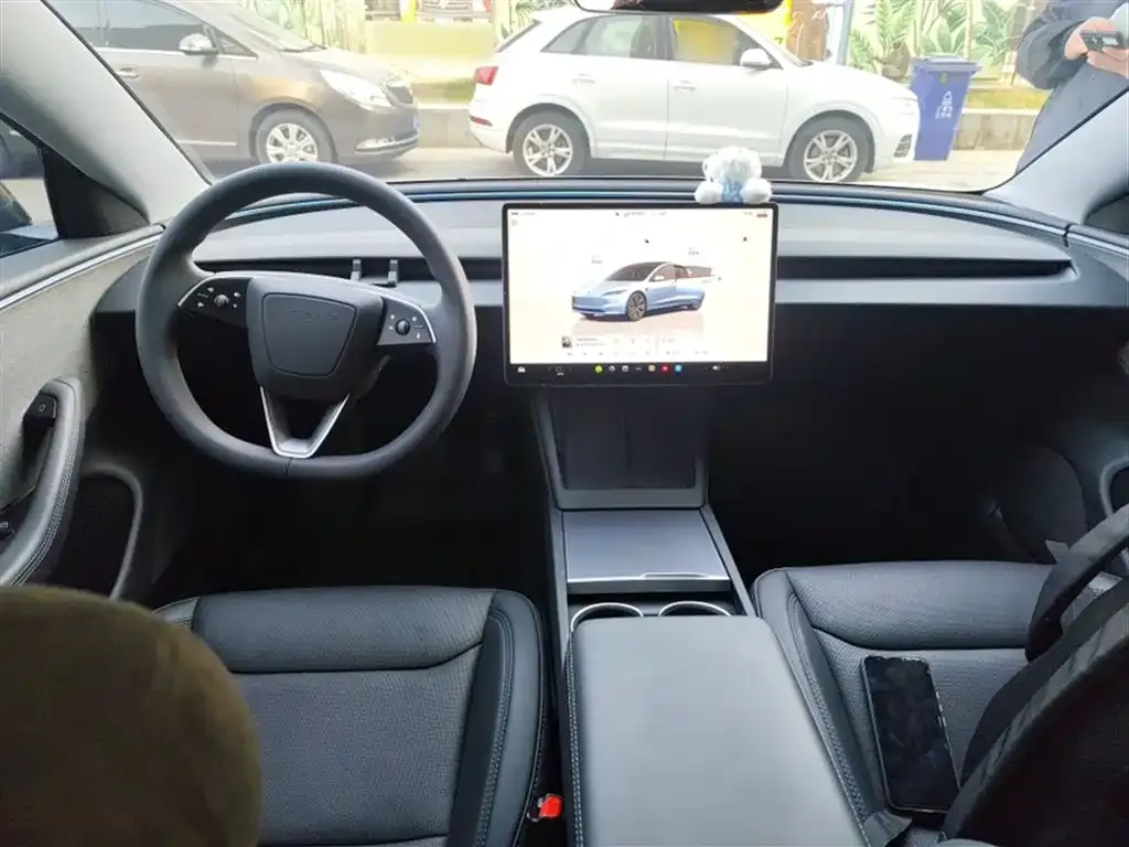 Tesla Model 3 2025 из CN, фото 7