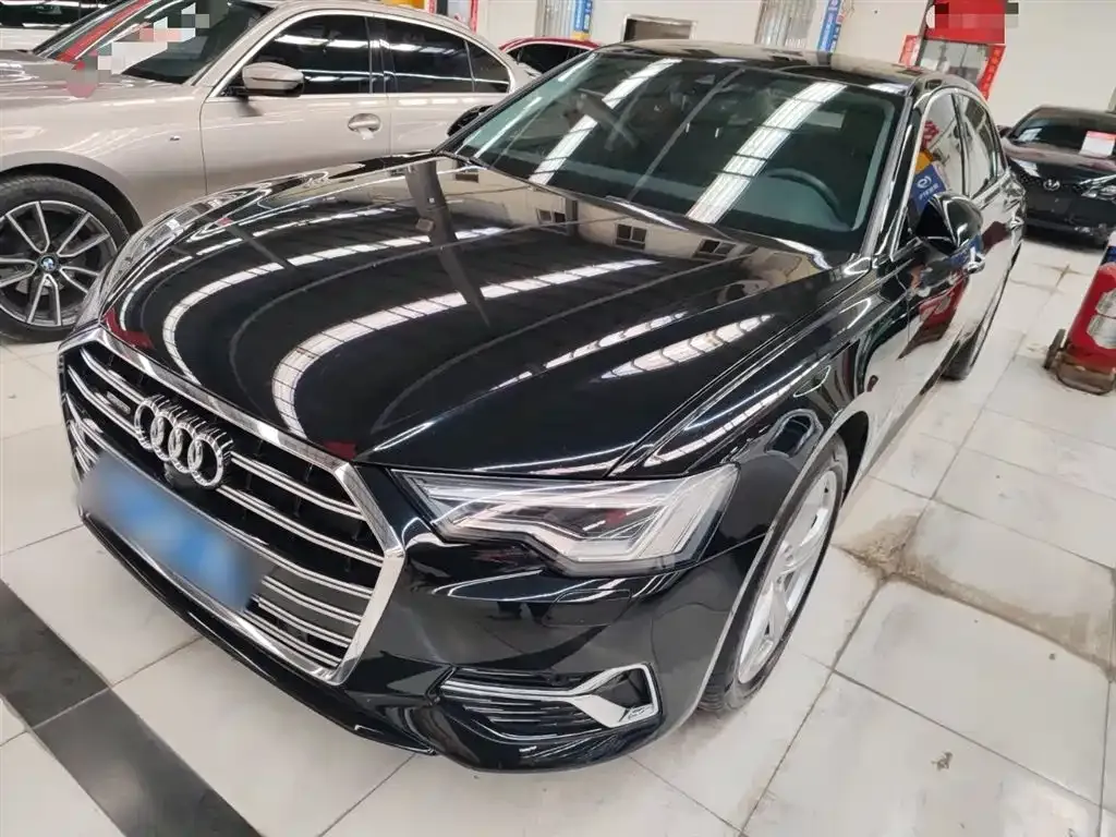 Audi A6L 2023 из CN, фото 3