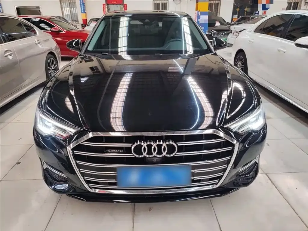 Audi A6L 2023 из CN, фото 6