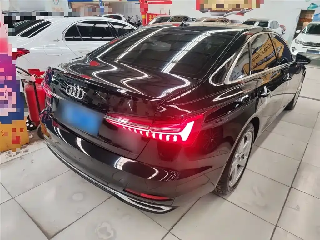 Audi A6L 2023 из CN, фото 2