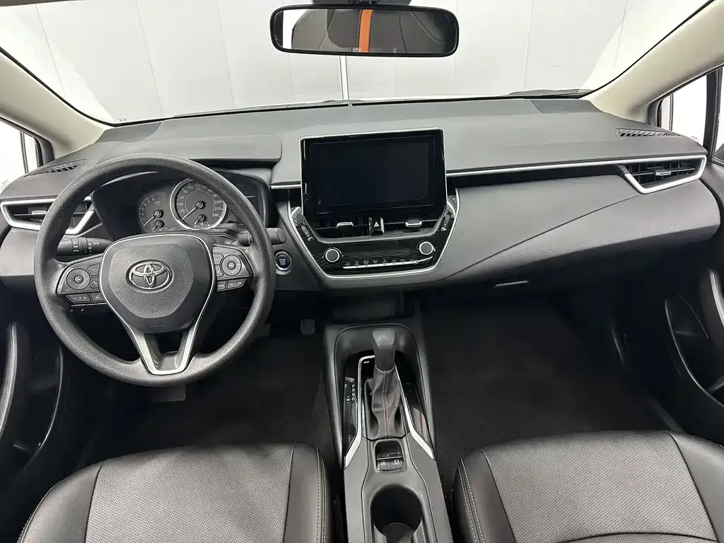 Toyota Corolla — фото 5