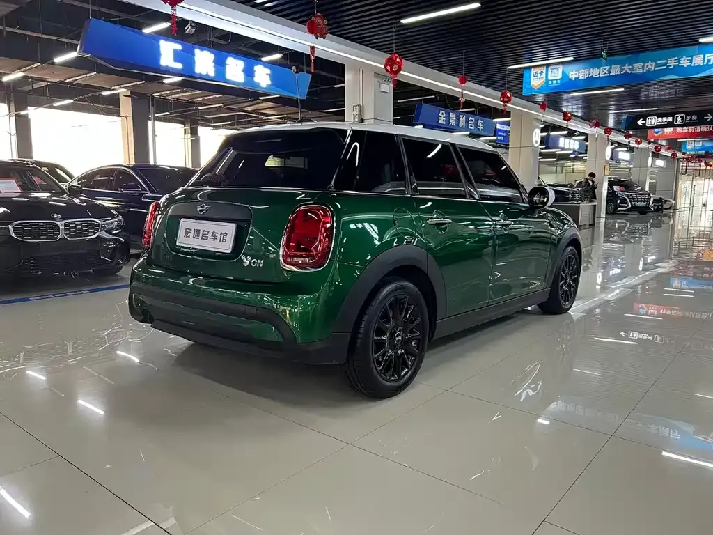 MINI Cooper (3-door) 2022 из CN, фото 2
