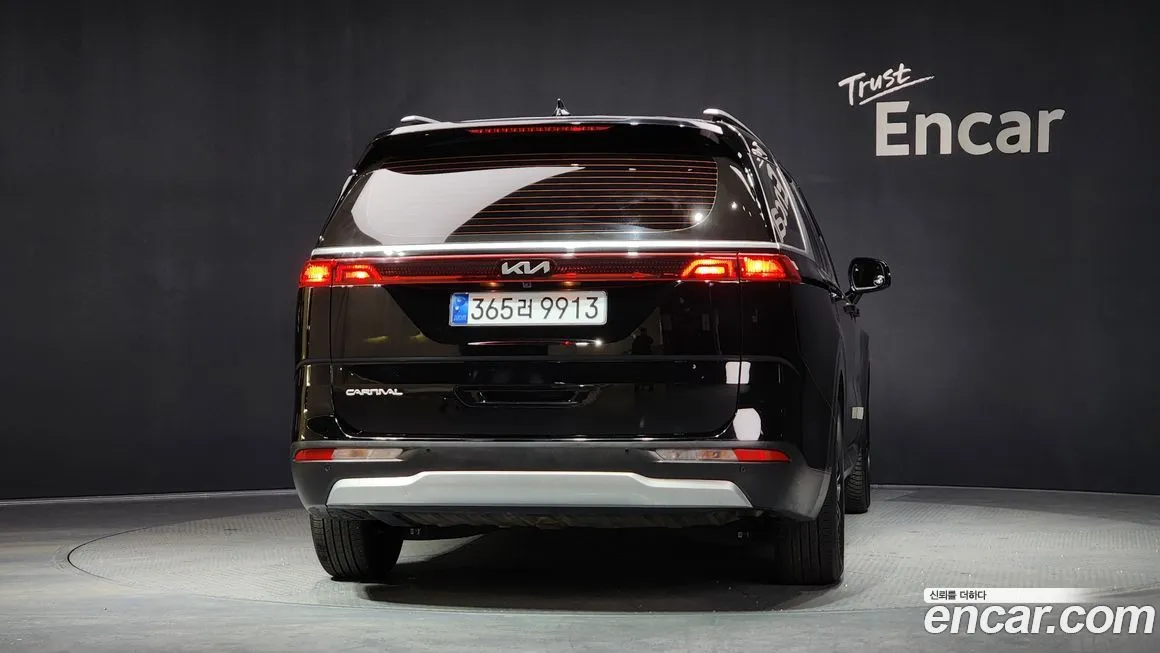 Kia Carnival 2023 из KR, фото 2