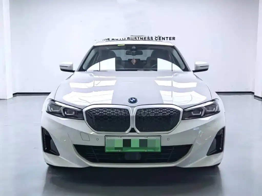 BMW i3 2024 из CN, фото 9