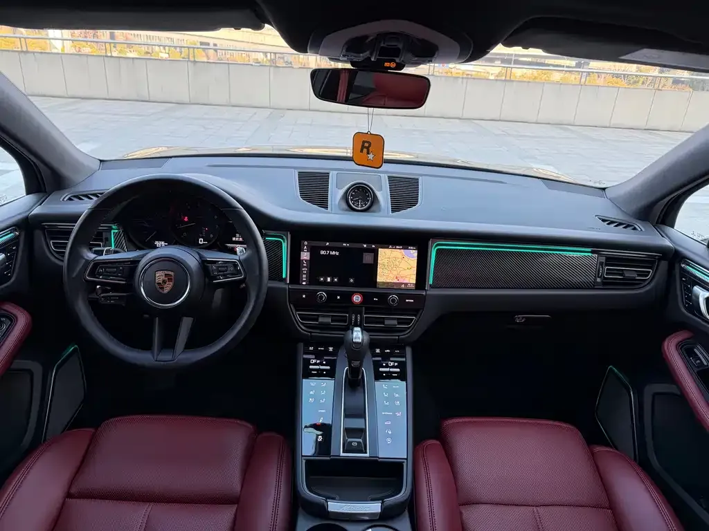 Porsche Macan 2022 из CN, фото 3