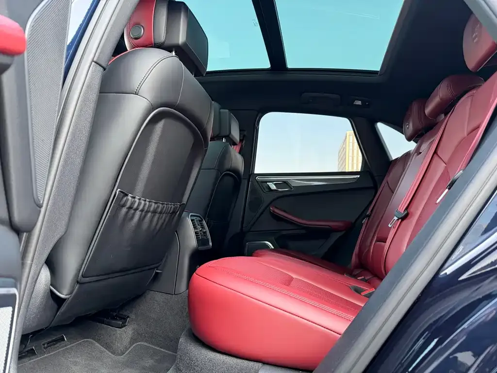 Porsche Macan 2022 из CN, фото 6
