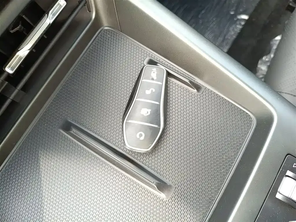 BYD Qin PLUS — фото 10