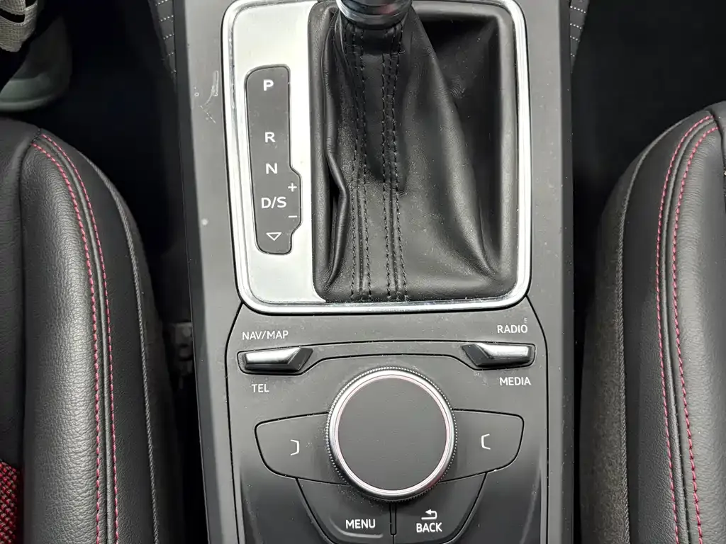 Audi Q2L 2021 из CN, фото 7