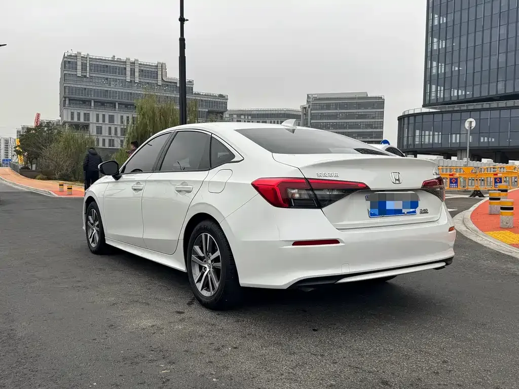 Honda Civic 2024 из CN, фото 5