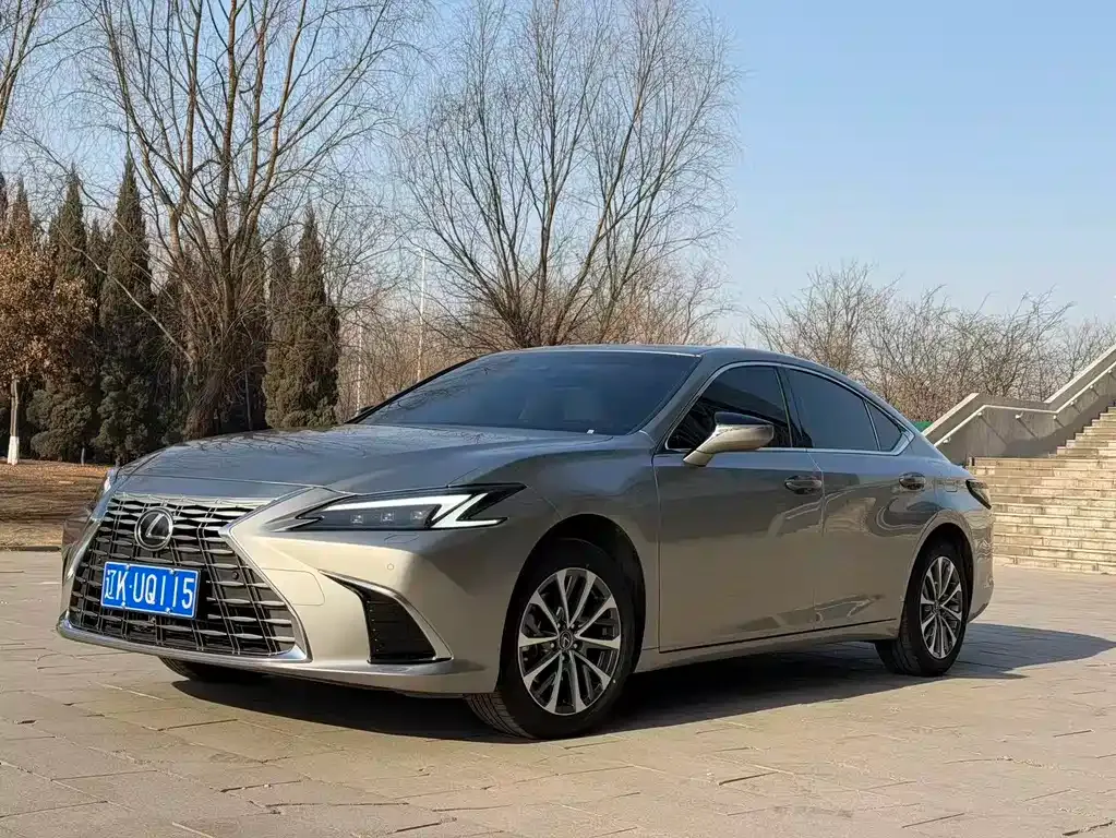 Lexus ES 2025 из CN, фото 1