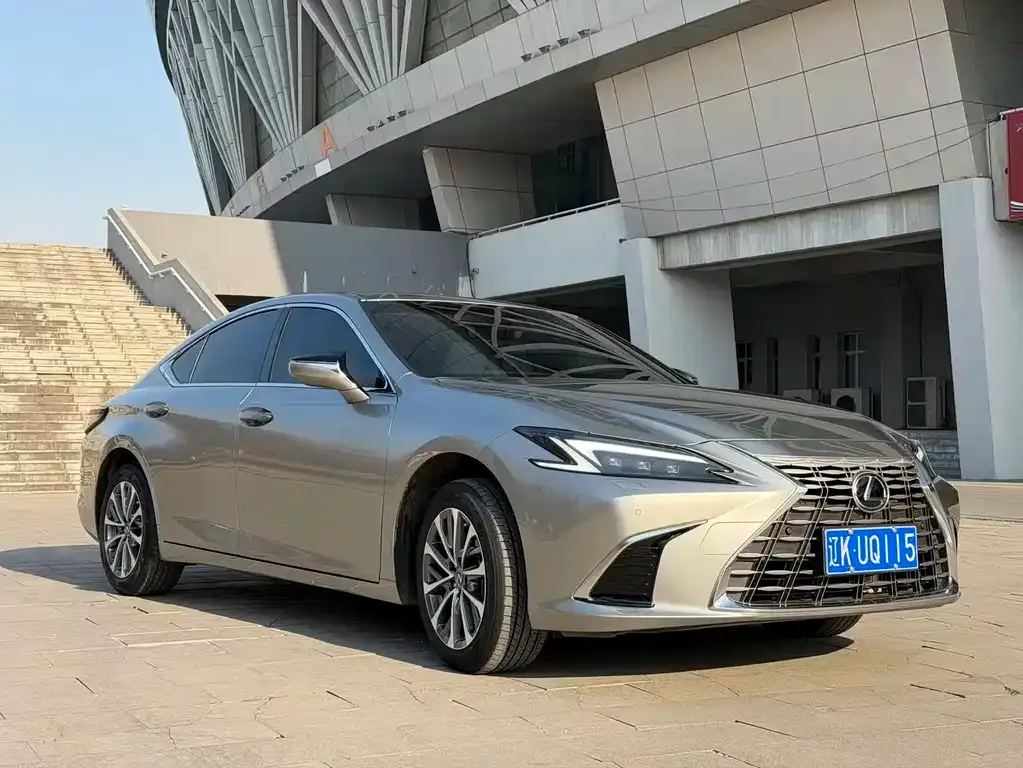 Lexus ES 2025 из CN, фото 10