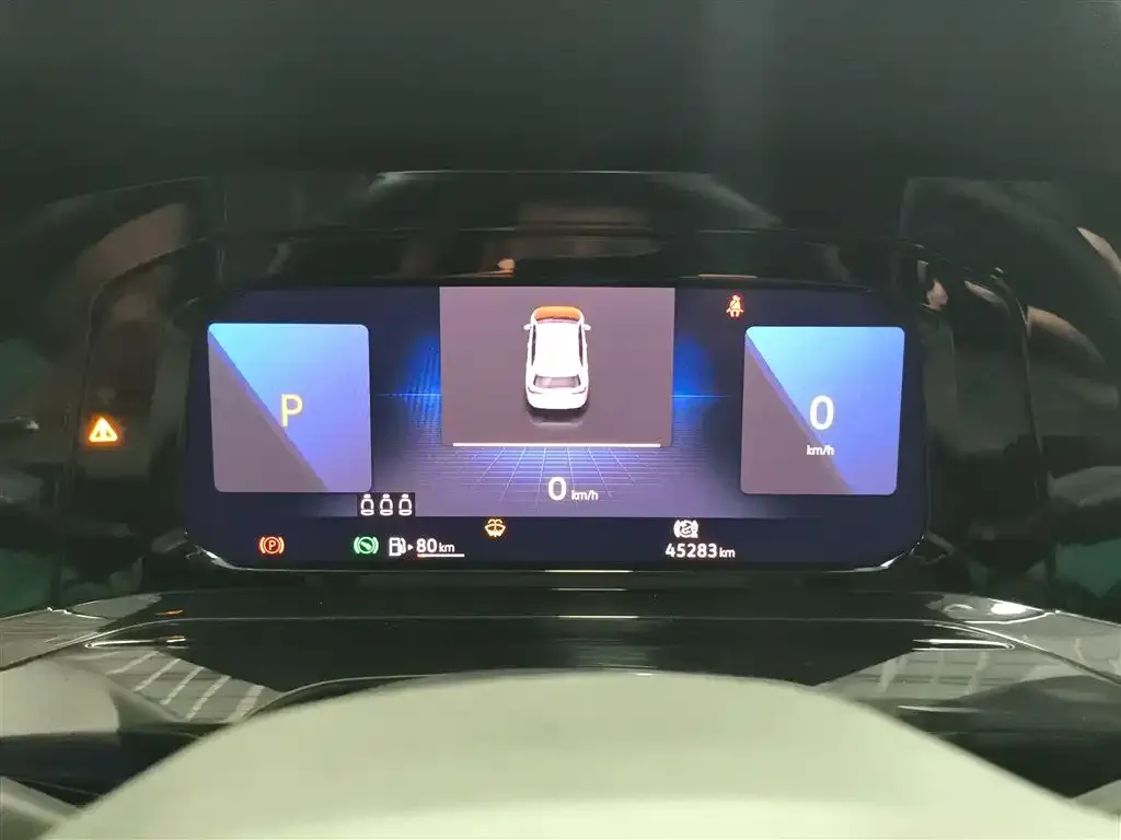 Volkswagen Golf 2022 из CN, фото 2