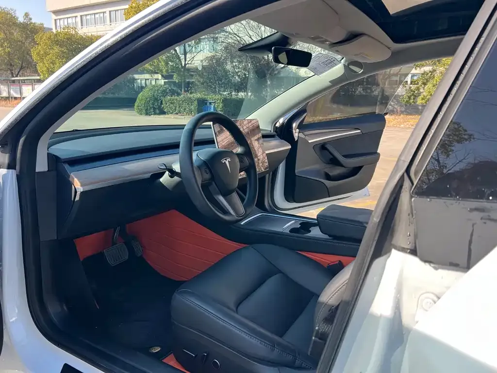 Tesla Model 3 2023 из CN, фото 7