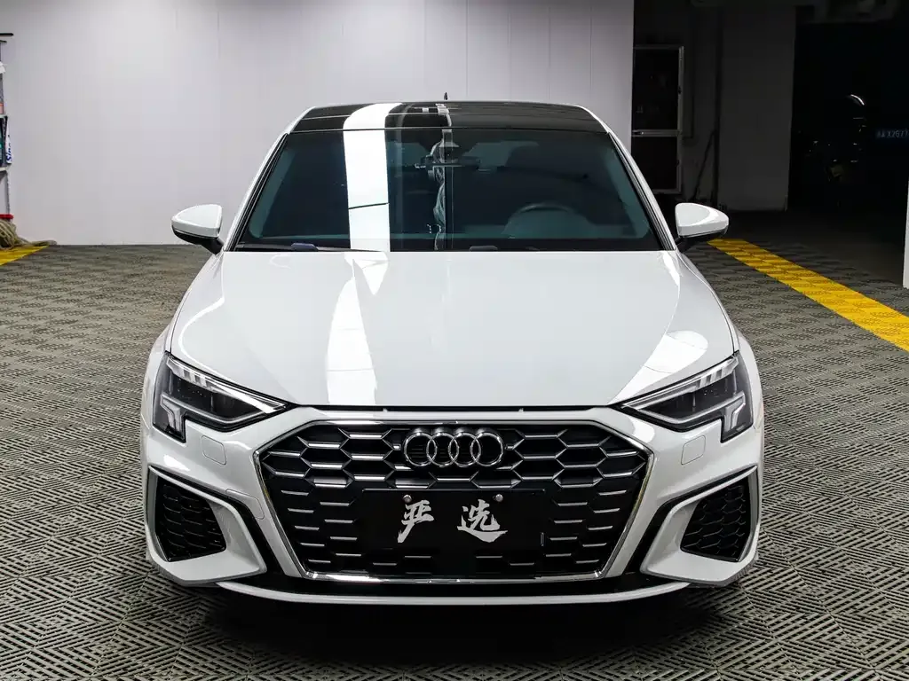 Audi A3 2021 из CN, фото 2