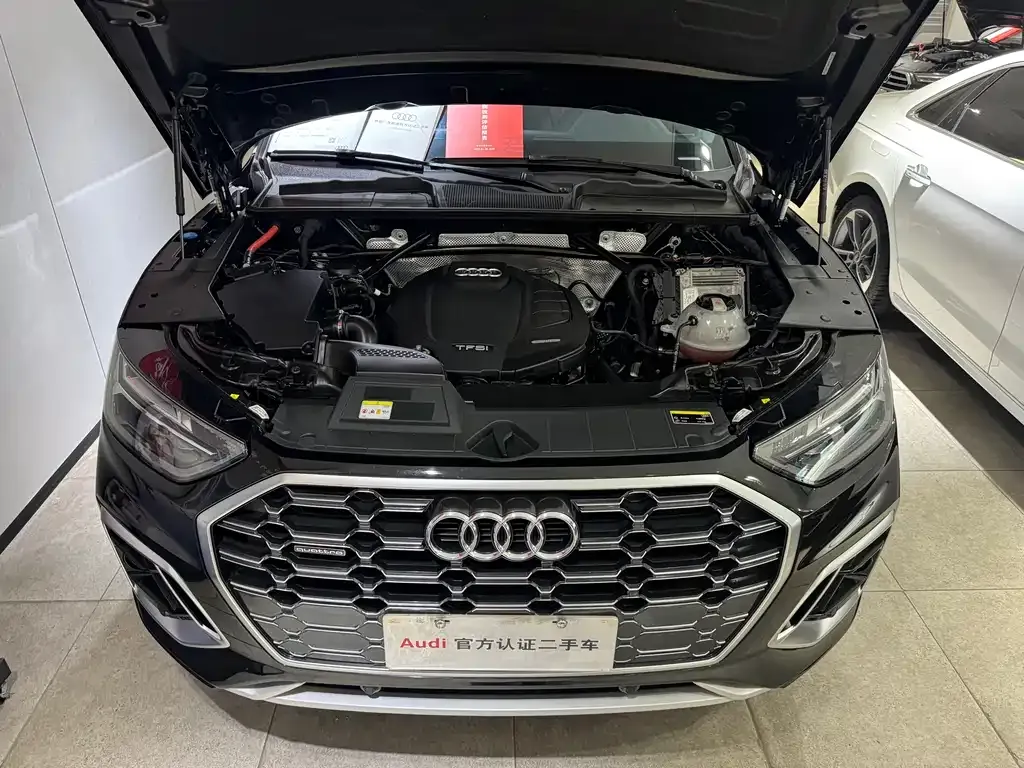 Audi Q5L 2021 из CN, фото 7