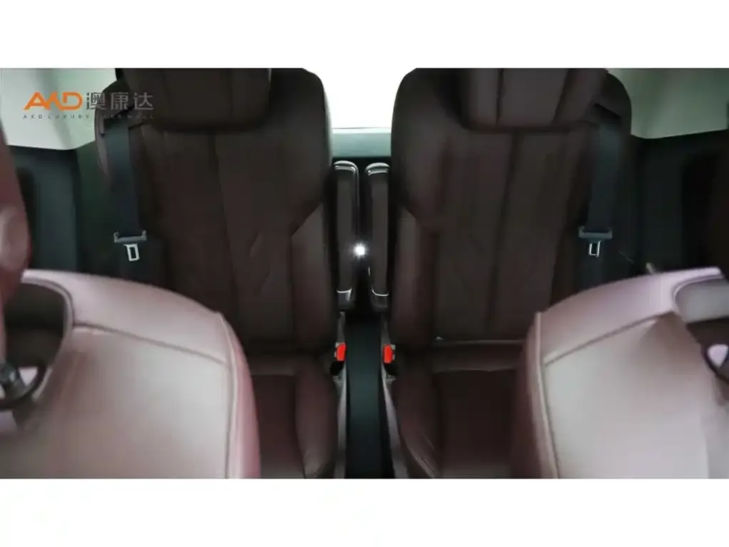 Buick Century 2023 из CN, фото 2