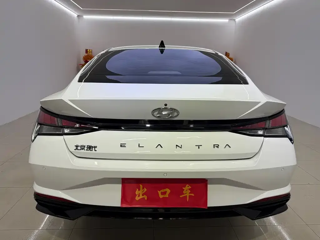 Hyundai Elantra 2022 из CN, фото 5