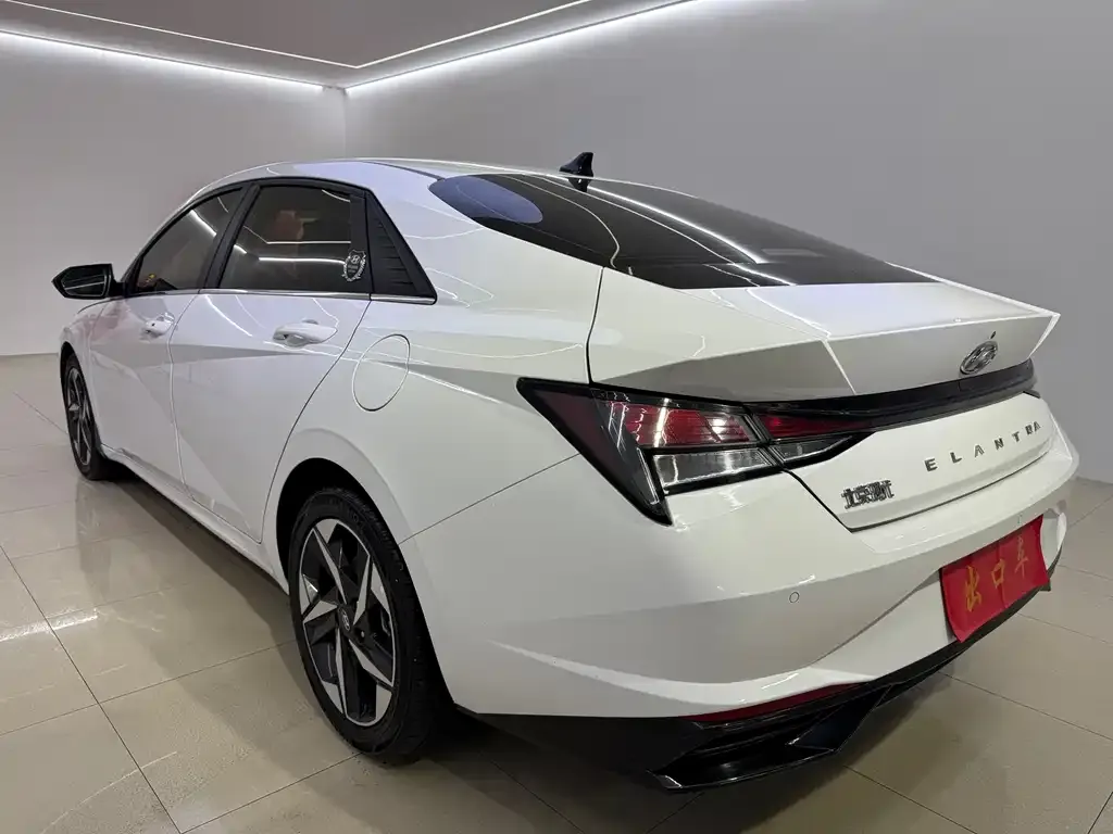 Hyundai Elantra 2022 из CN, фото 6