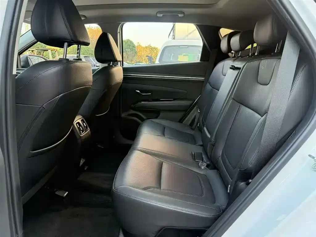Hyundai Tucson — фото 2