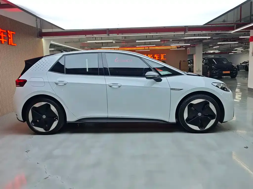 Volkswagen ID.3 2023 из CN, фото 9