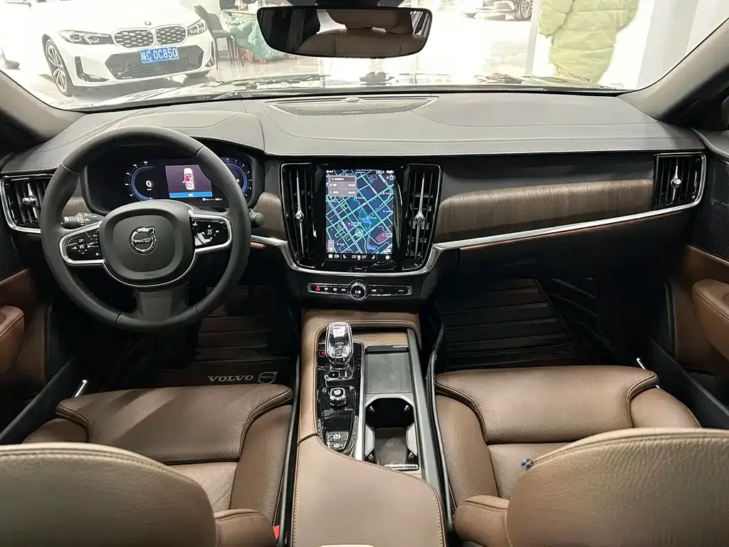 Volvo S90 2024 из CN, фото 7
