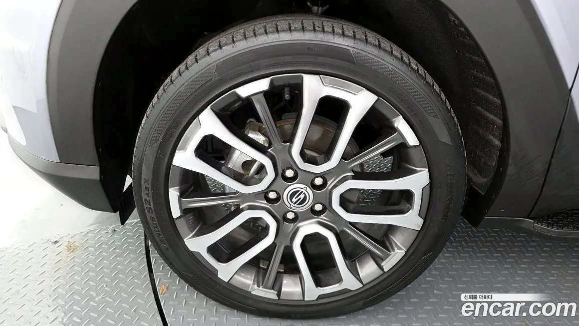KG Mobility (Ssangyong) Torres — фото 6