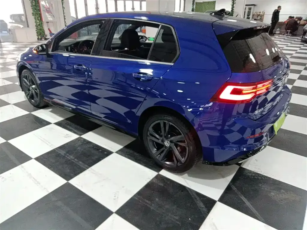 Volkswagen Golf 2021 из CN, фото 7