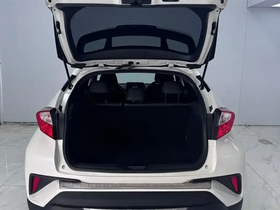 Toyota IZOA 2021 из CN, фото 5