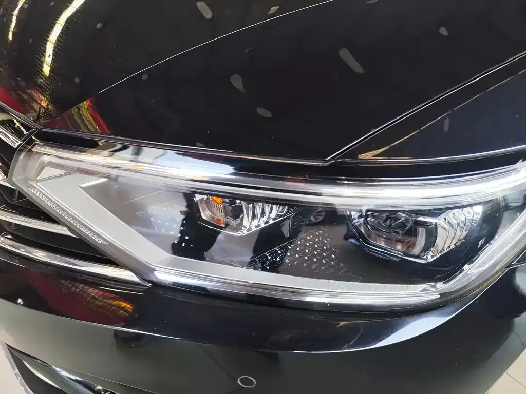 Volkswagen Magotan 2022 из CN, фото 4