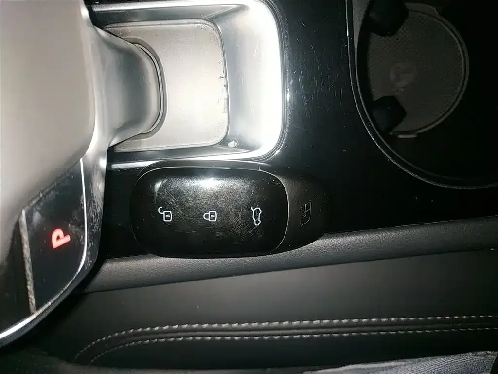 Li Auto ONE 2022 из CN, фото 9
