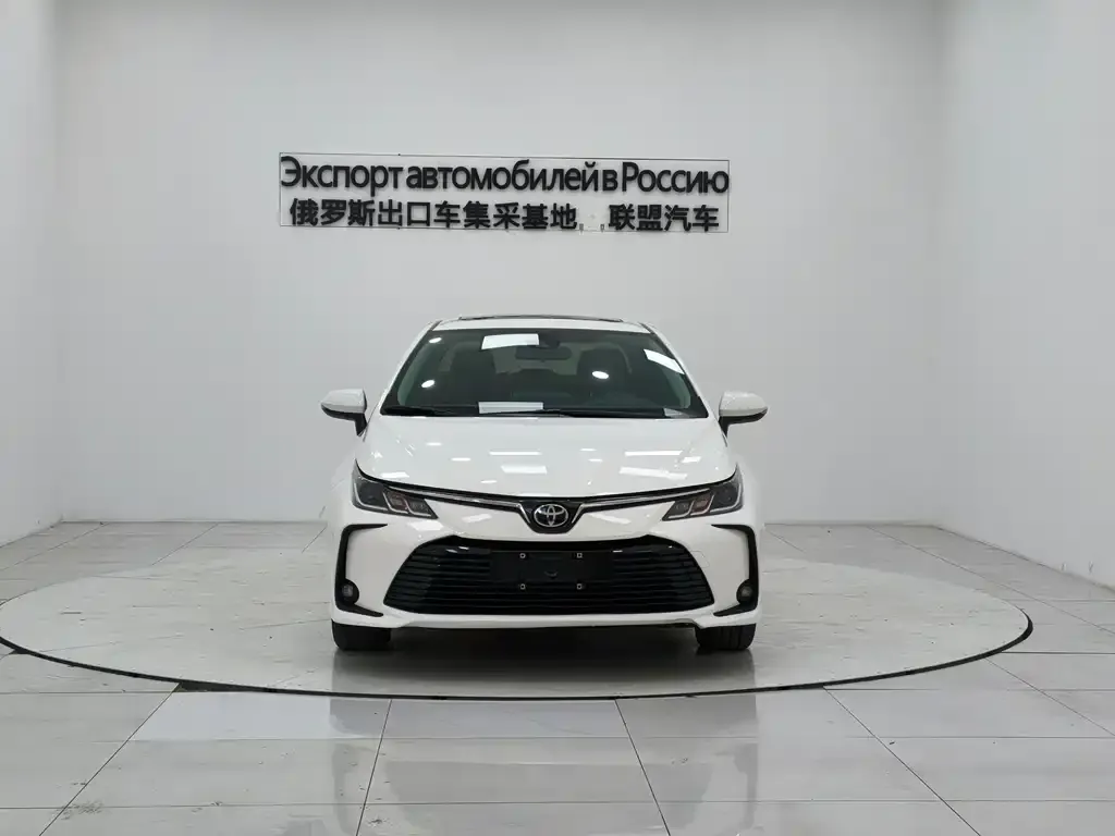 Toyota Corolla 2022 из CN, фото 2