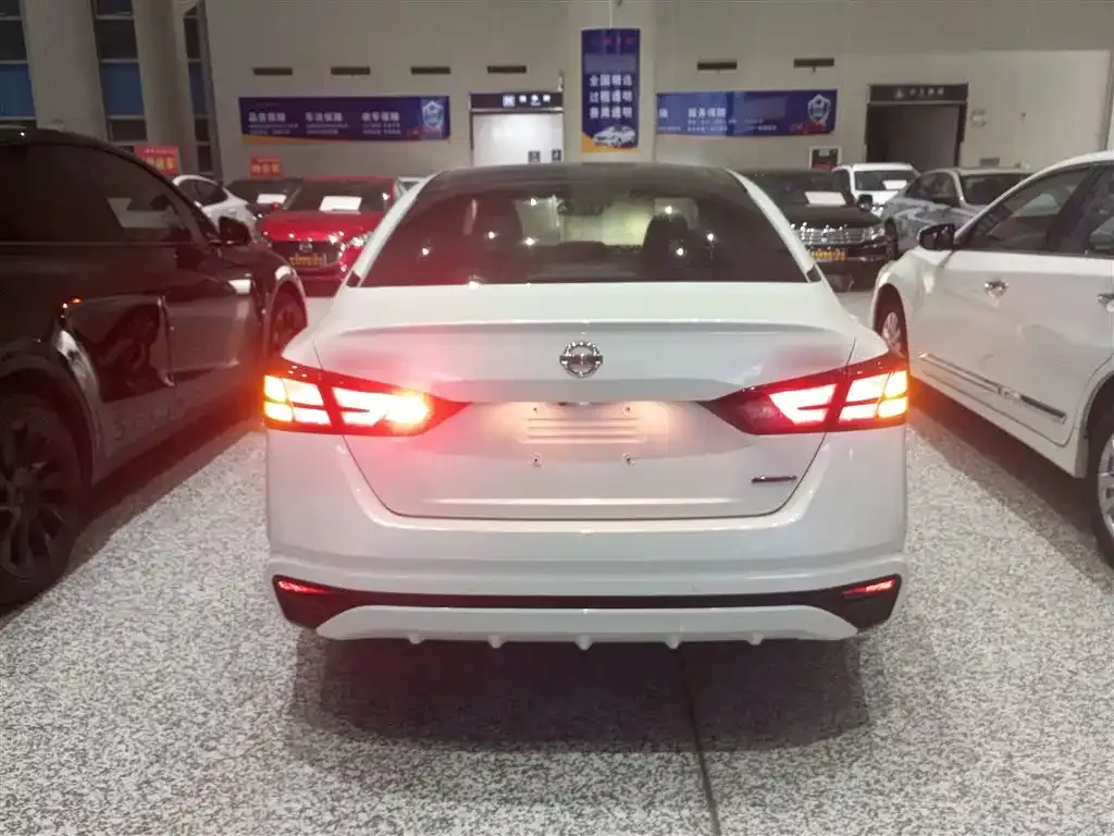 Nissan Teana 2021 из CN, фото 3
