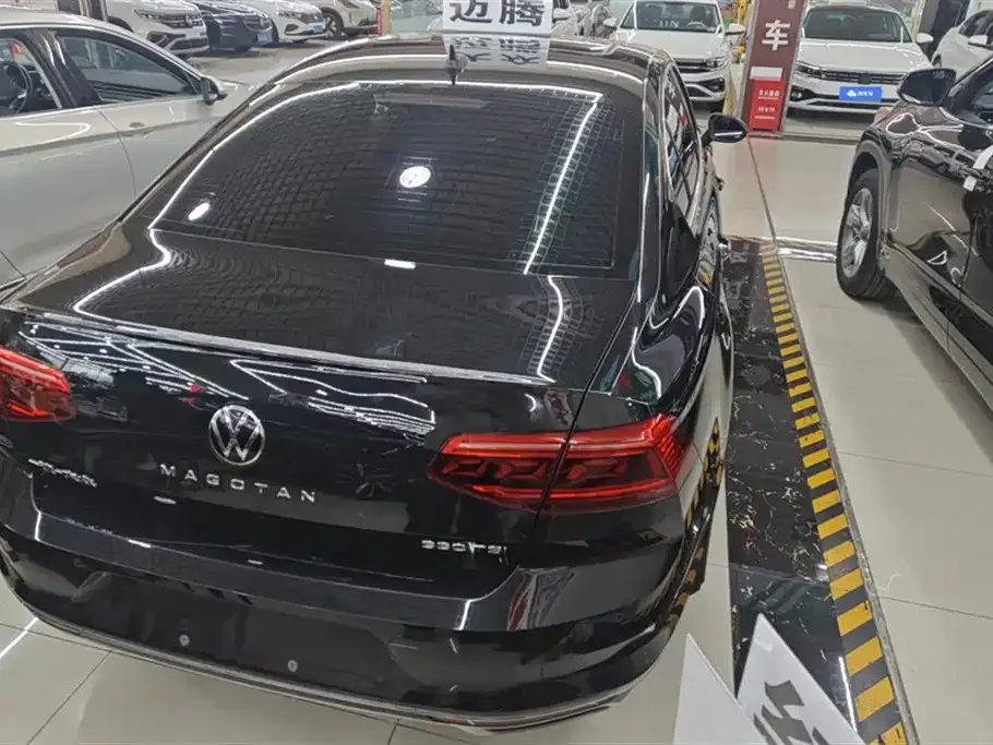 Volkswagen Magotan 2021 из CN, фото 8