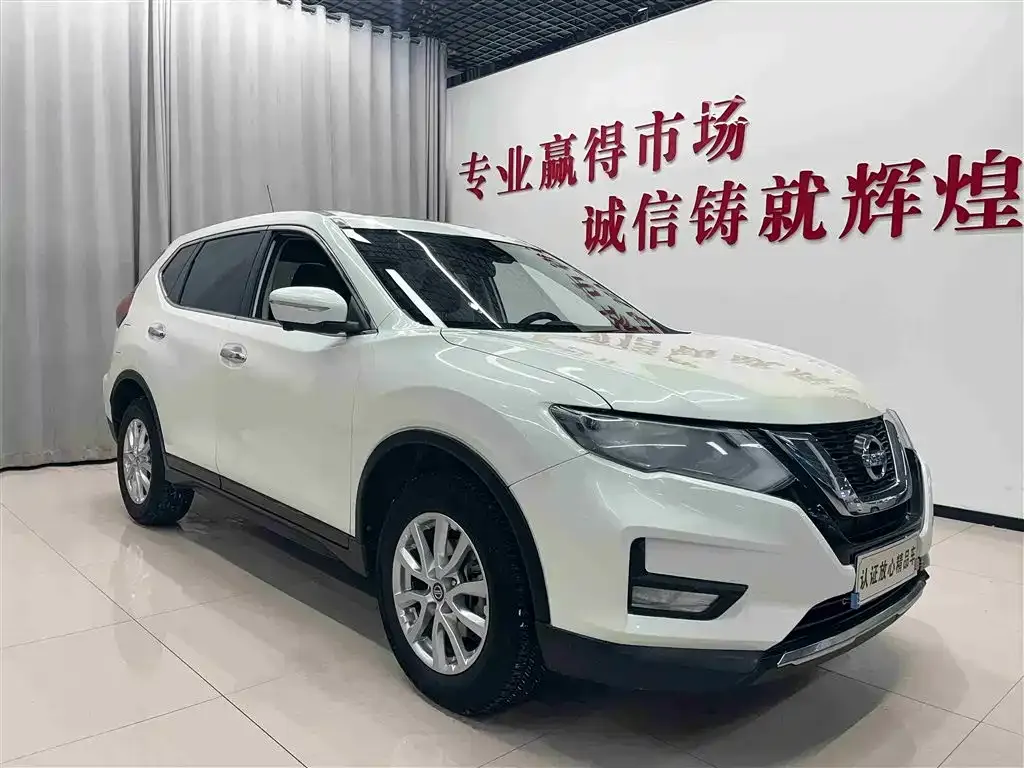 Nissan X-Trail — фото 2