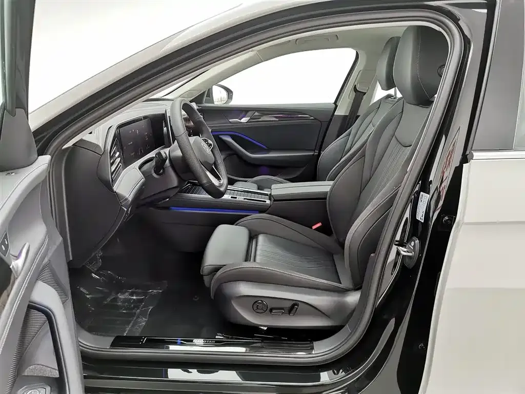 Volkswagen Magotan 2025 из CN, фото 9