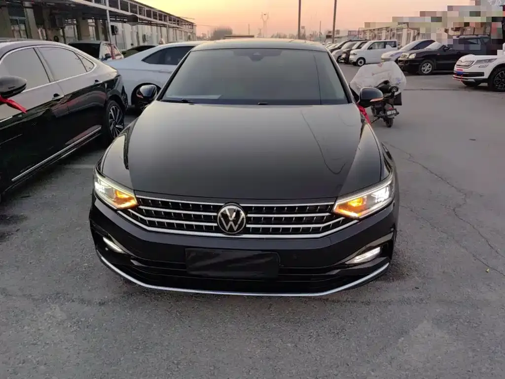 Volkswagen Magotan 2023 из CN, фото 6