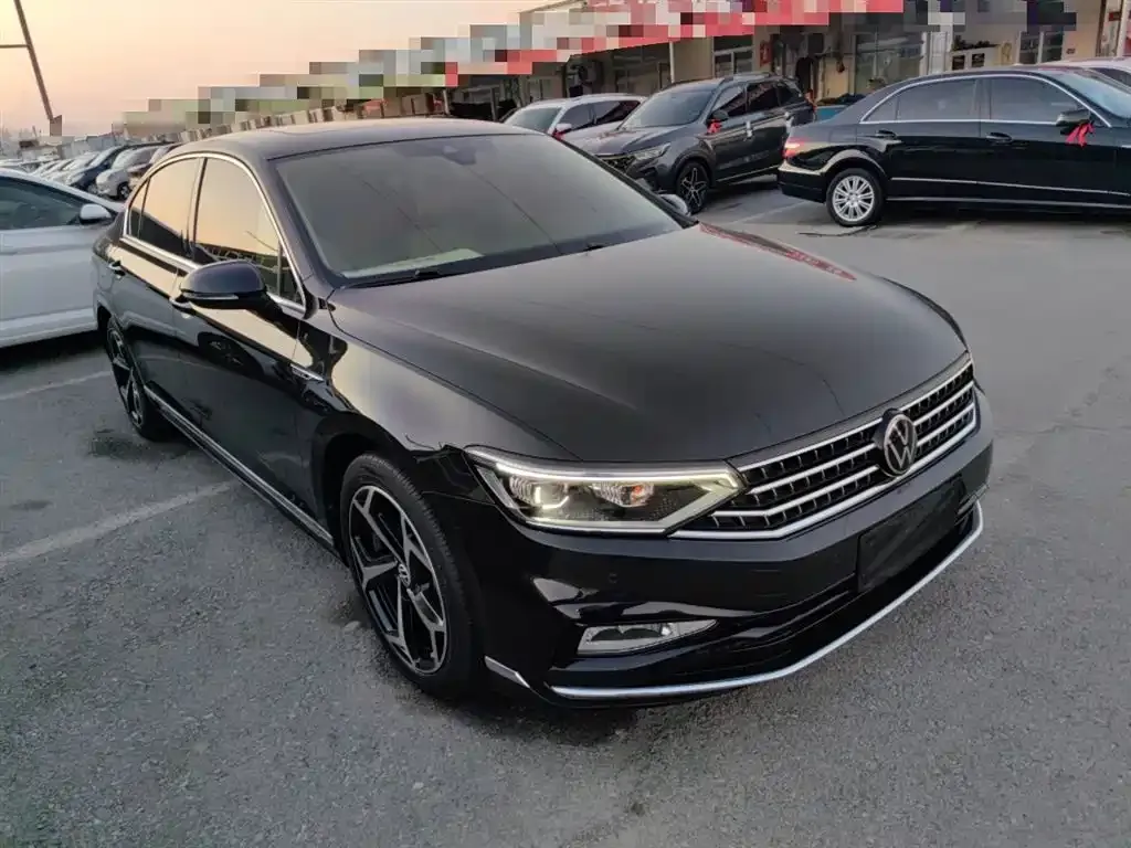 Volkswagen Magotan 2023 из CN, фото 3