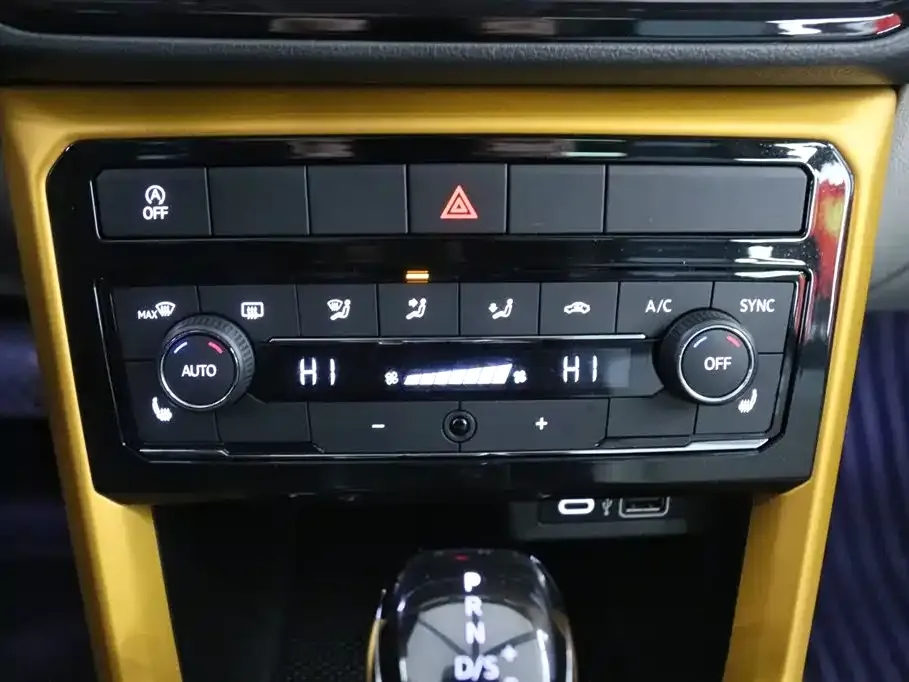 Volkswagen T-Cross 2022 из CN, фото 10