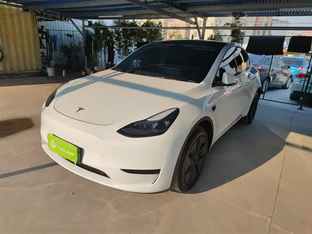 Tesla Model Y 2024 из CN, фото 1