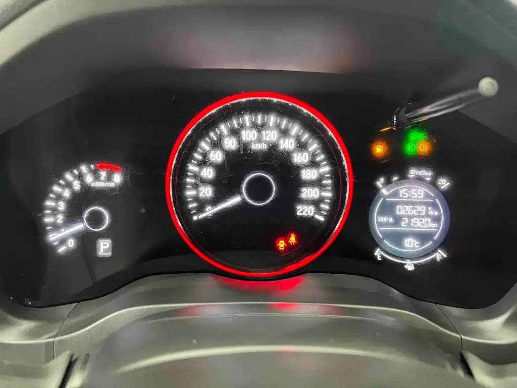 Honda Vezel 2022 из CN, фото 5
