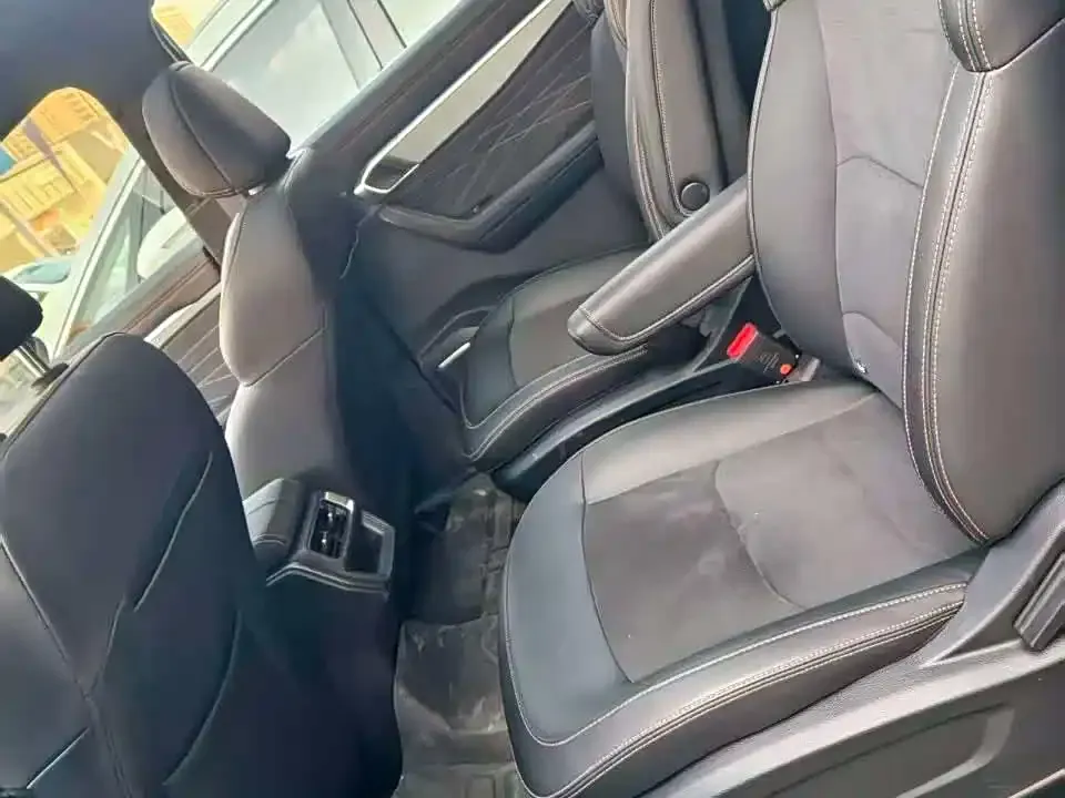 Geely Haoyue L 2025 из CN, фото 2