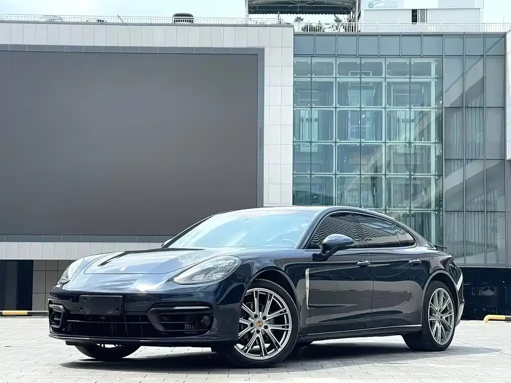 Porsche Panamera 2022 из CN, фото 1