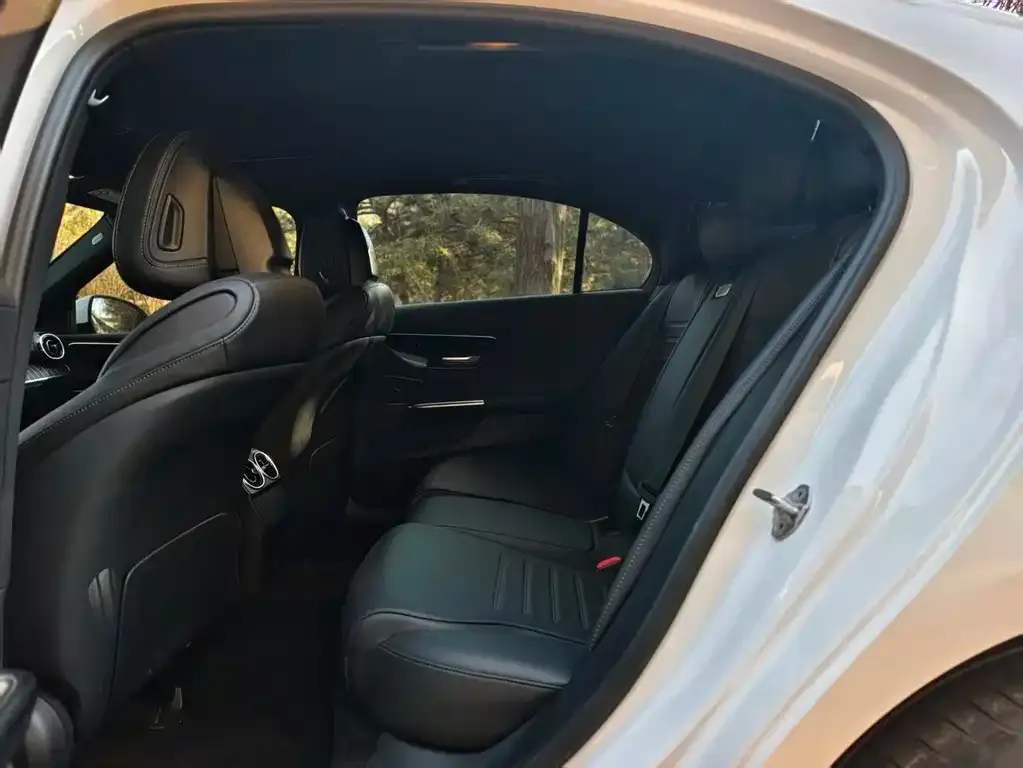 Mercedes-Benz C-Class 2023 из CN, фото 4