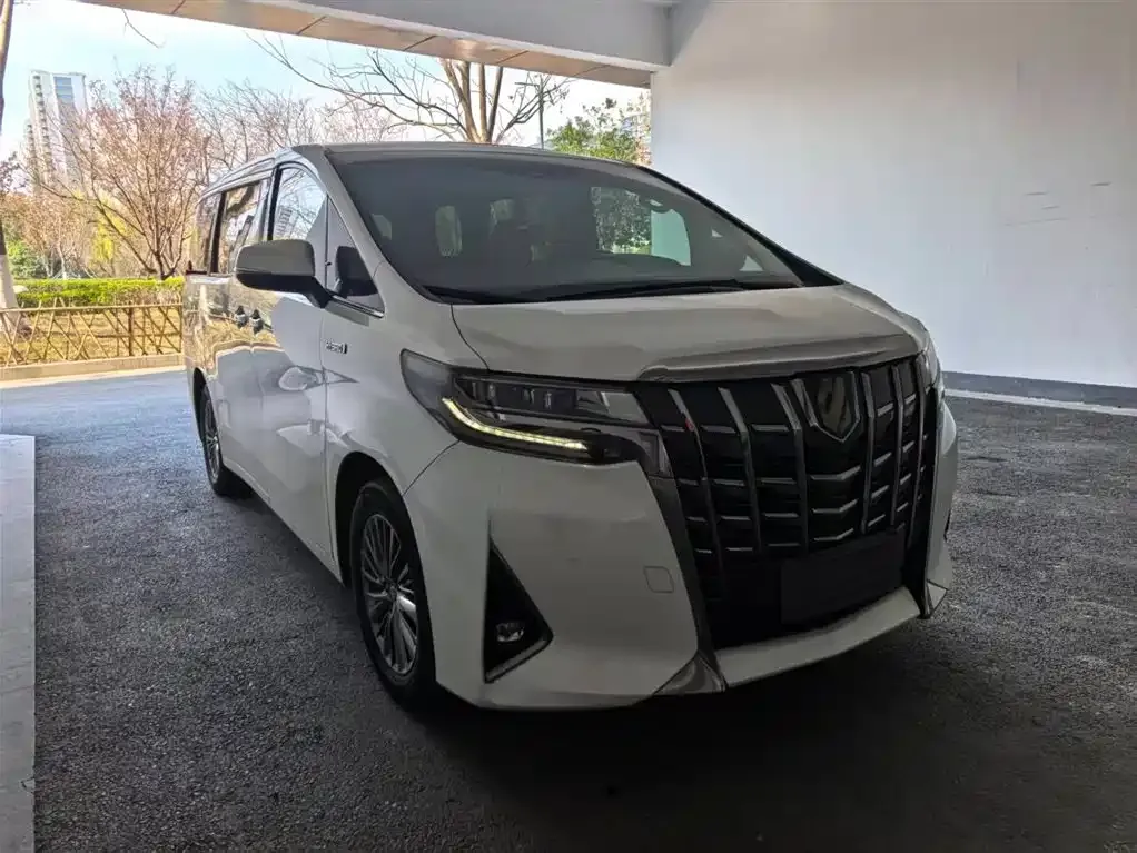 Toyota Alphard 2021 из CN, фото 1
