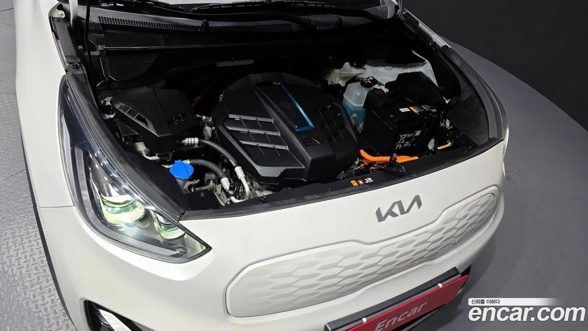 Kia Niro 2023 из KR, фото 8