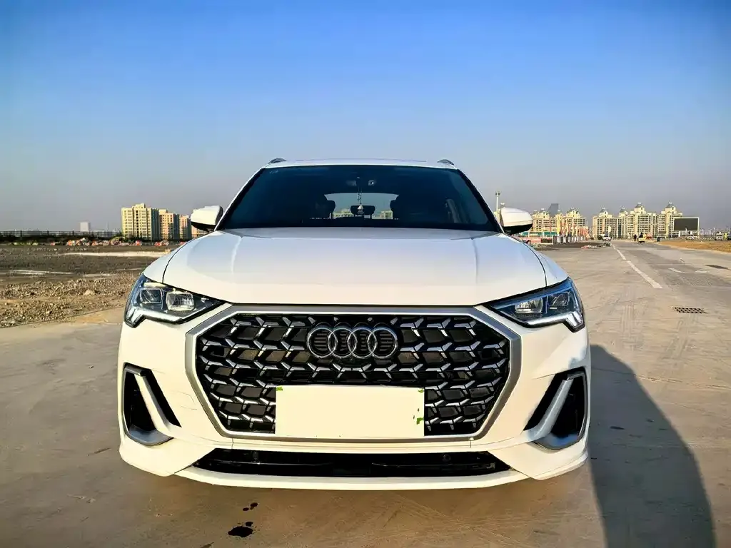 Audi Q3 — фото 5