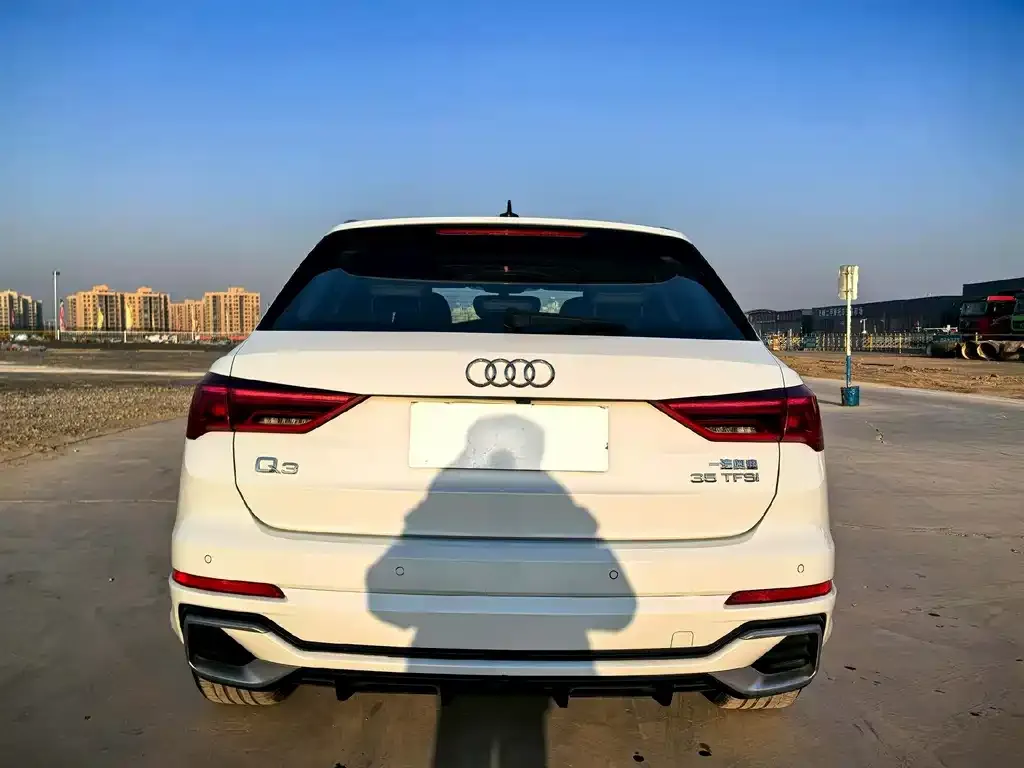 Audi Q3 — фото 2